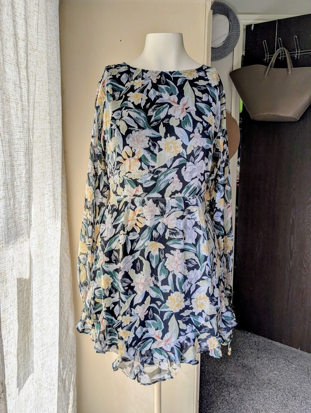 Pedal & Pup Floral Chiffon Open Back Mini Dress NWT - Picture 2 of 7